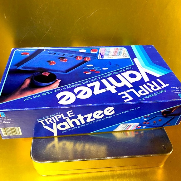 TRIPLE YAHTZEE VTG 1982 MILTON BRADLEY GAME AGES 8 to ADULT EXTRA SCORE CARDS - Picture 12 of 15